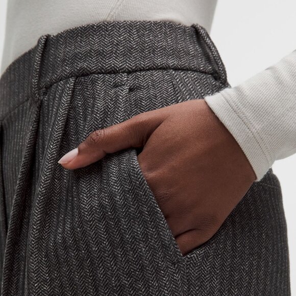 Daydrift High-Rise Wide-Leg Trouser Herringbone *Short - Picture 4 of 10